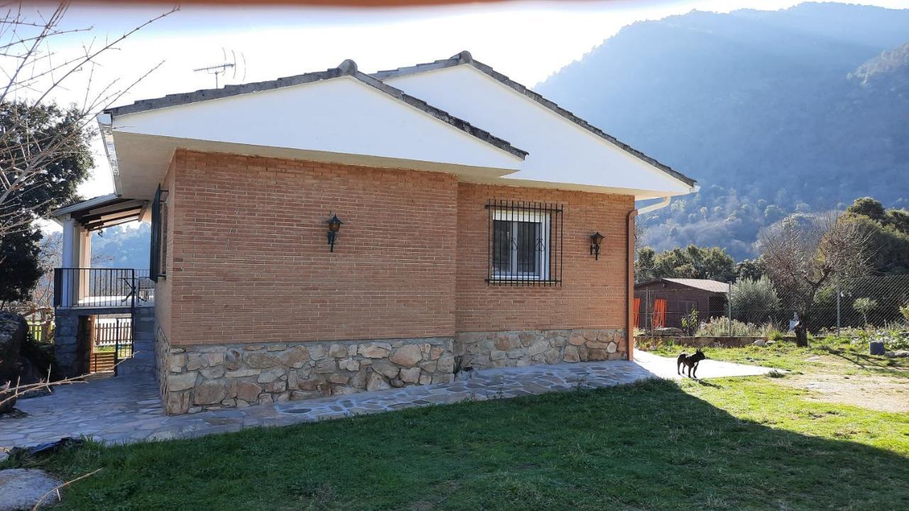 Chalet Con Piscina Y Bbq Para 10 Personas San Martin de Valdeiglesias Luaran gambar