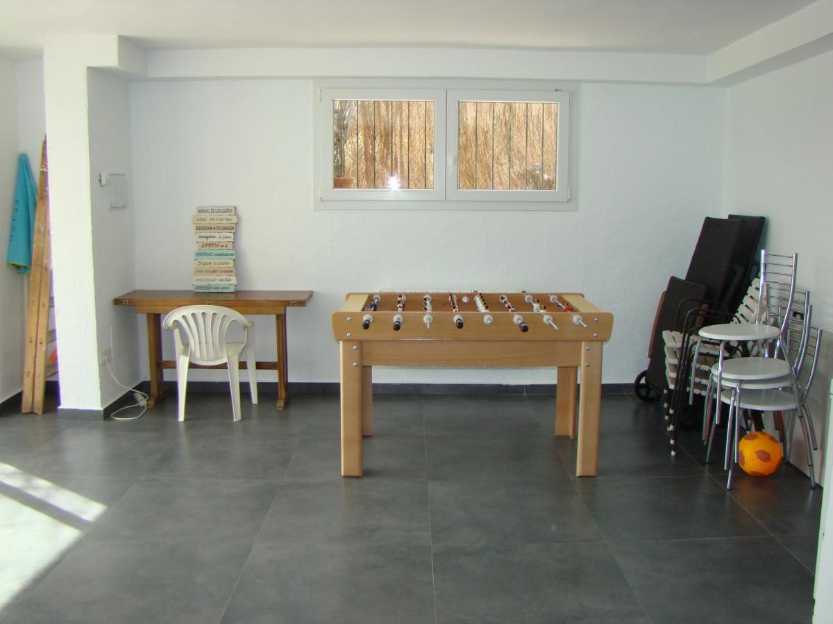 Chalet Con Piscina Y Bbq Para 10 Personas San Martin de Valdeiglesias Luaran gambar