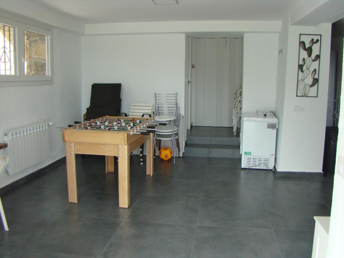 Chalet Con Piscina Y Bbq Para 10 Personas San Martin de Valdeiglesias Luaran gambar