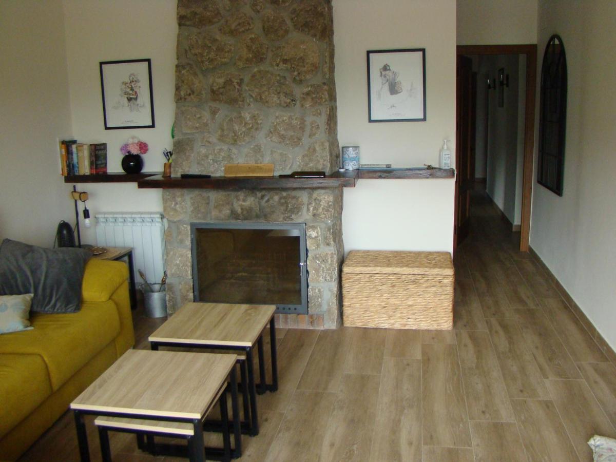 Chalet Con Piscina Y Bbq Para 10 Personas San Martin de Valdeiglesias Luaran gambar